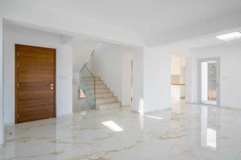 3 bedrooms House in Neo Chorio, Cyprus No. 28749 8
