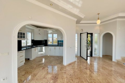 5 bedrooms Apartment in Lam Cot, Vietnam No. 14169 2