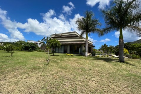 3 bedrooms Villa in Riviere Noire, Mauritius No. 60885 7