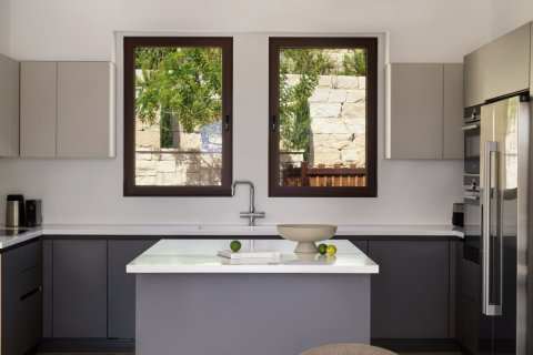 4 chambres Villa à Paphos, Cyprus No. 37662 9