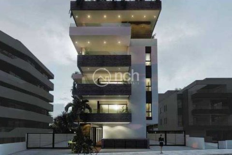 3 bedrooms Apartment in Limassol, Cyprus No. 33561 10