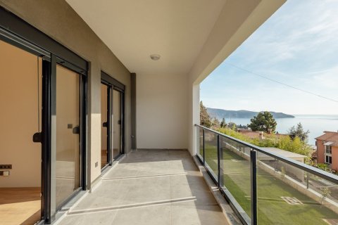 1 bedroom Apartment in Herceg Novi, Montenegro No. 104776 3