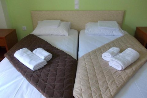 Здание с 24 комнатами в Эвбея, Греция №54622 8