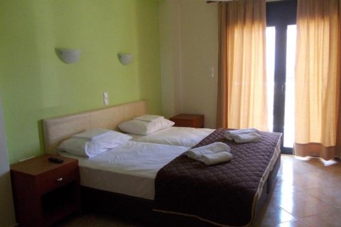 Здание с 24 комнатами в Эвбея, Греция №54622 17