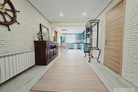 5 bedrooms Villa in Hai Bac, Vietnam No. 92227 13