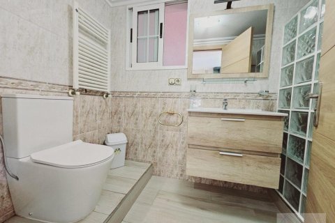 5 bedrooms Villa in Hai Bac, Vietnam No. 92227 15