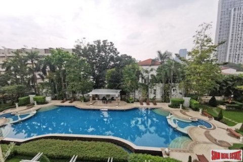 3 bedrooms Apartment in Bangkok, Thailand No. 96158 2