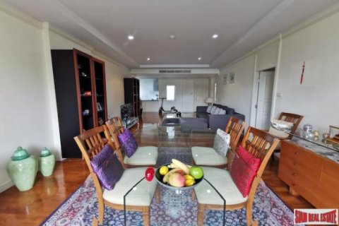 3 bedrooms Apartment in Bangkok, Thailand No. 96158 7