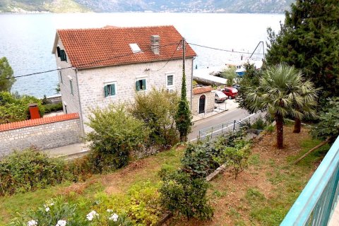 1 bedroom House in Kotor, Montenegro No. 104805 12