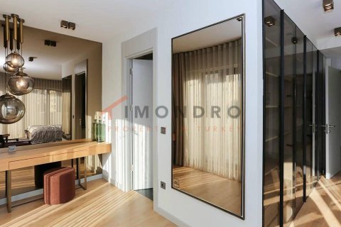 4 bedrooms Apartment in Long Kien, Vietnam No. 17392 8