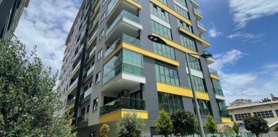 4 rooms Appartement à Alanya, Turkey No. 21564