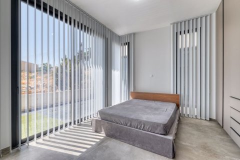 4 bedrooms Villa in Aradippou, Cyprus No. 36876 18