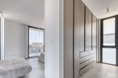 4 bedrooms Villa in Aradippou, Cyprus No. 36876 12