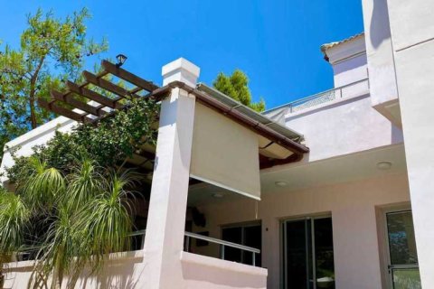 3 bedrooms House in Agios Tychonas, Cyprus No. 31873 6