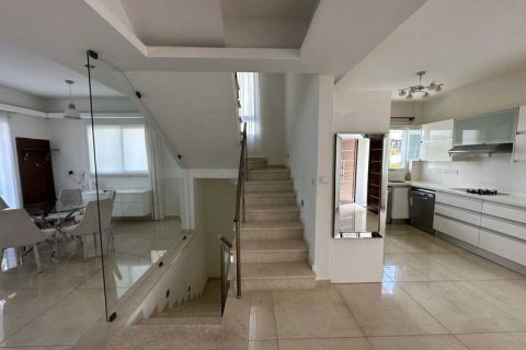 4 bedrooms Villa in Paphos, Cyprus No. 84329 6