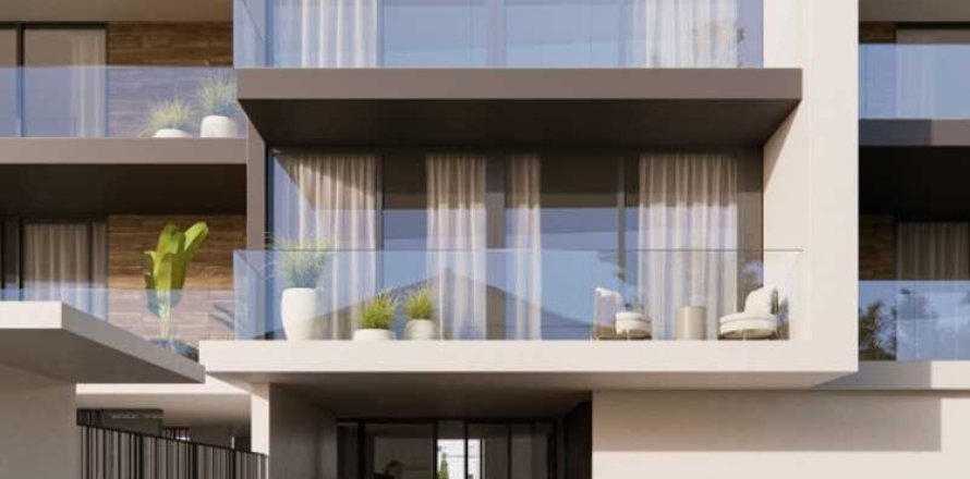 2 bedrooms Penthouse in Germasogeia, Cyprus No. 102795