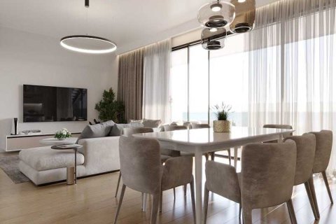 2 bedrooms Penthouse in Germasogeia, Cyprus No. 102795 5