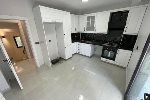 5 bedrooms Villa in Khanh Hoa, Vietnam No. 14897 3