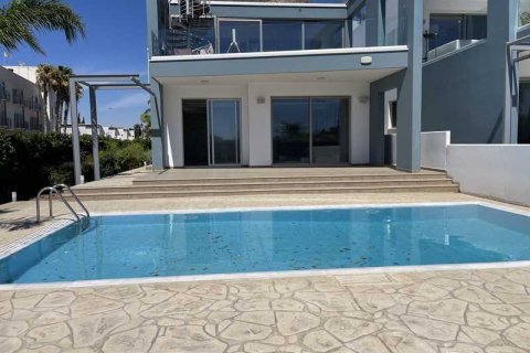 3 bedrooms Apartment in Pervolia, Cyprus No. 102440 15