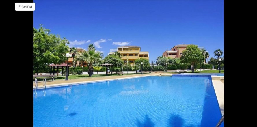 3 dormitorios Bungalow en Dénia, Spain No. 128880