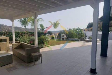 4 bedrooms House in Palodeia, Cyprus No. 82045 2