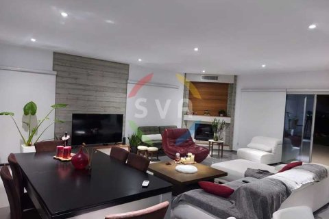 4 bedrooms House in Palodeia, Cyprus No. 82045 3