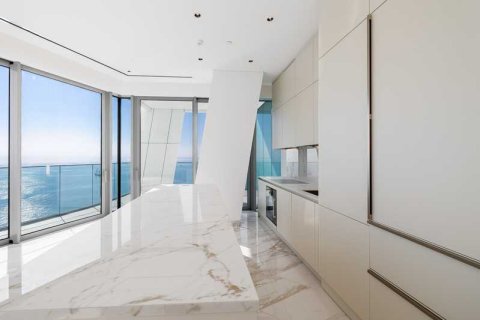 Квартира с 3 спальнями в Лимассол, Кипр №77396 4