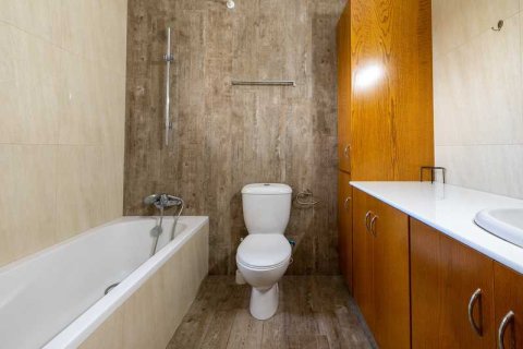 5 bedrooms House in Pyla, Cyprus No. 31776 16