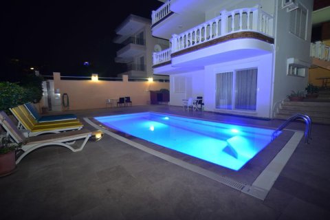 5 dormitorios Villa en Lien Chieu, Vietnam No. 12417 2