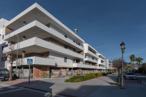 3 dormitorios Apartment en Marbella, Spain No. 111934