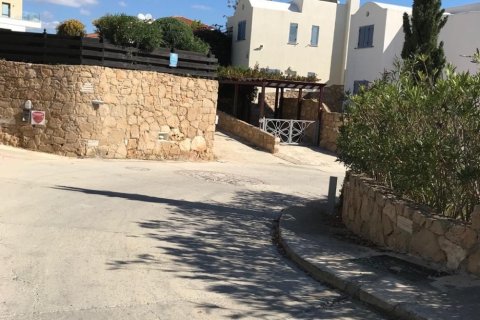 3 bedrooms House in Chloraka, Cyprus No. 37121 6