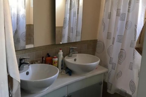 3 bedrooms House in Chloraka, Cyprus No. 37121 8