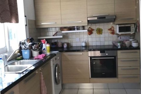 3 bedrooms House in Chloraka, Cyprus No. 37121 9