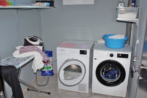 Дом с 5 спальнями в Пиерия, Греция №108272 5