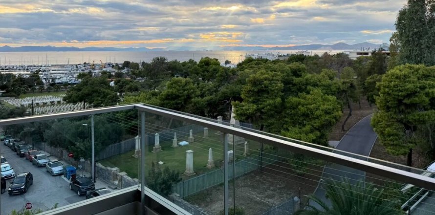 3 bedrooms Apartment in Alimos, Greece No. 117776