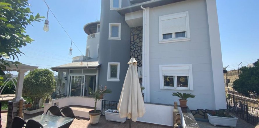 Квартира с 4 комнатами в Binh Duong, Вьетнам №21855