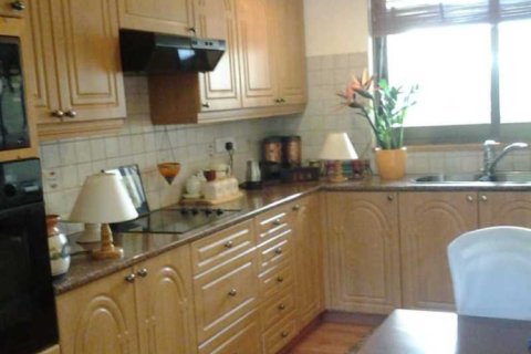 3 bedrooms House in Agios Tychonas, Cyprus No. 30907 12