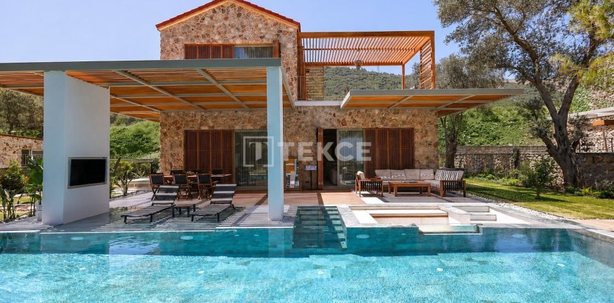 4 dormitorios Villa en Bodrum, Turkey No. 92191