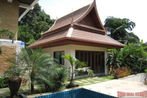 3 bedrooms Villa in Phuket, Thailand No. 95656 16