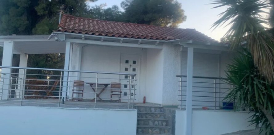2 bedrooms House in Kranidi, Greece No. 107969