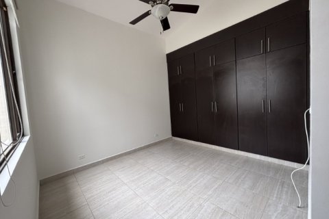 4 bedrooms House in Veracruz, Panama No. 109738 16