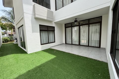 4 bedrooms House in Veracruz, Panama No. 109738 19