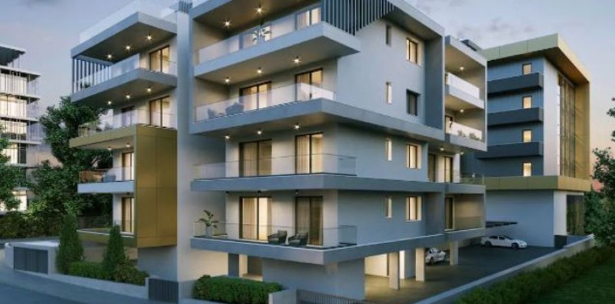 3 bedrooms Apartment in Mesa Geitonia, Cyprus No. 79508