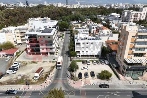 Commercial property in Strovolos, Cyprus No. 82905 1
