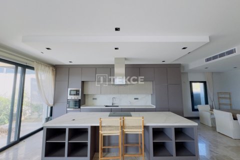 5 bedrooms Villa in Phi Dien, Vietnam No. 92883 8