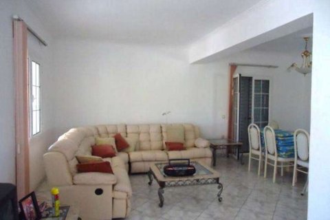 3 bedrooms House in Zakynthos, Greece No. 24529 10