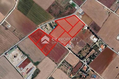 Commercial property in Kiti, Cyprus No. 41595 1