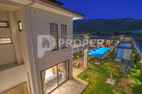 3 rooms Villa in Kas, Turkey No. 16494
