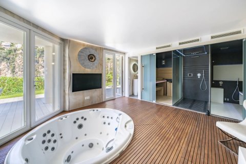 7 bedrooms Villa in Cap-d'Ail, France No. 100300 14