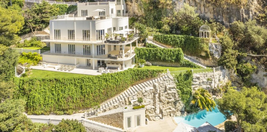 7 bedrooms Villa in Cap-d'Ail, France No. 100300